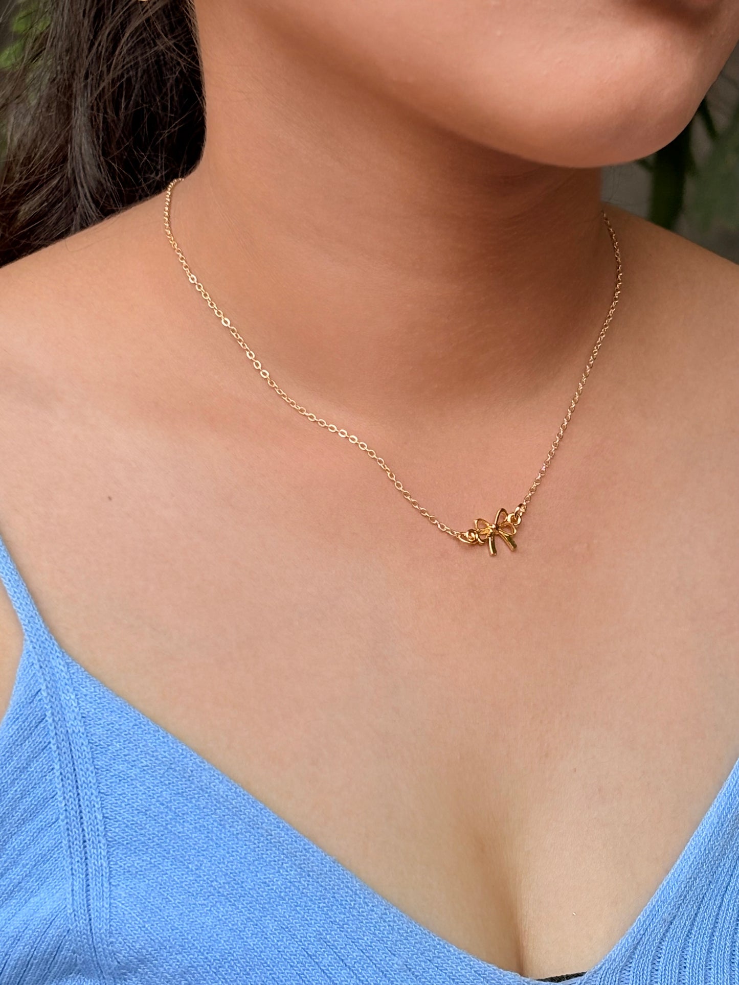 Mini Bow necklace