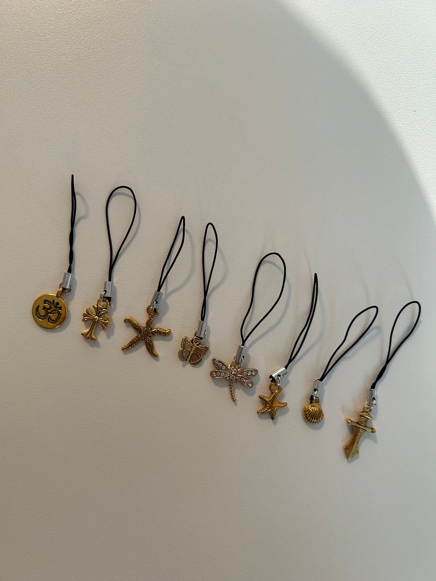 Mini phone charm (golden)