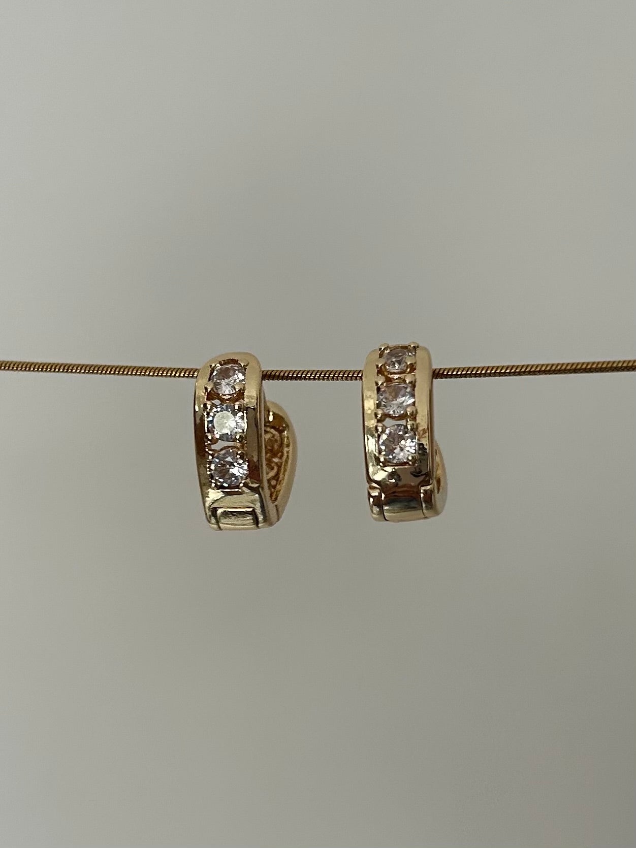 Icygrl earrings