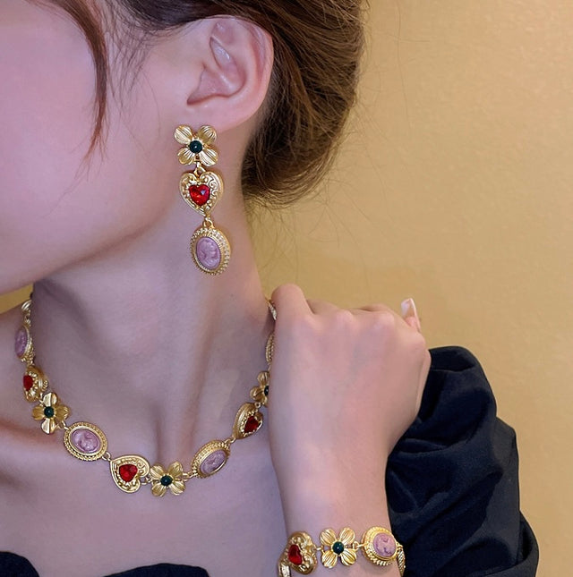 Victorian bracelet & earrings set