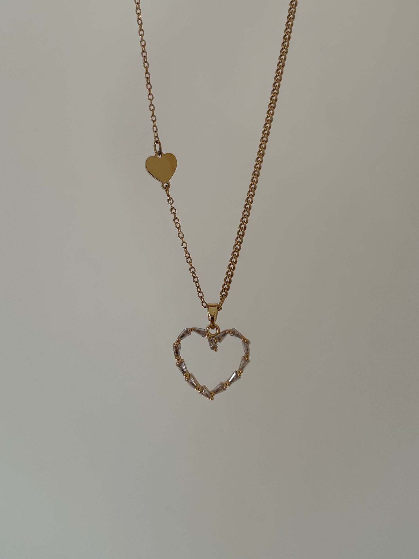 It’s giving love Necklace