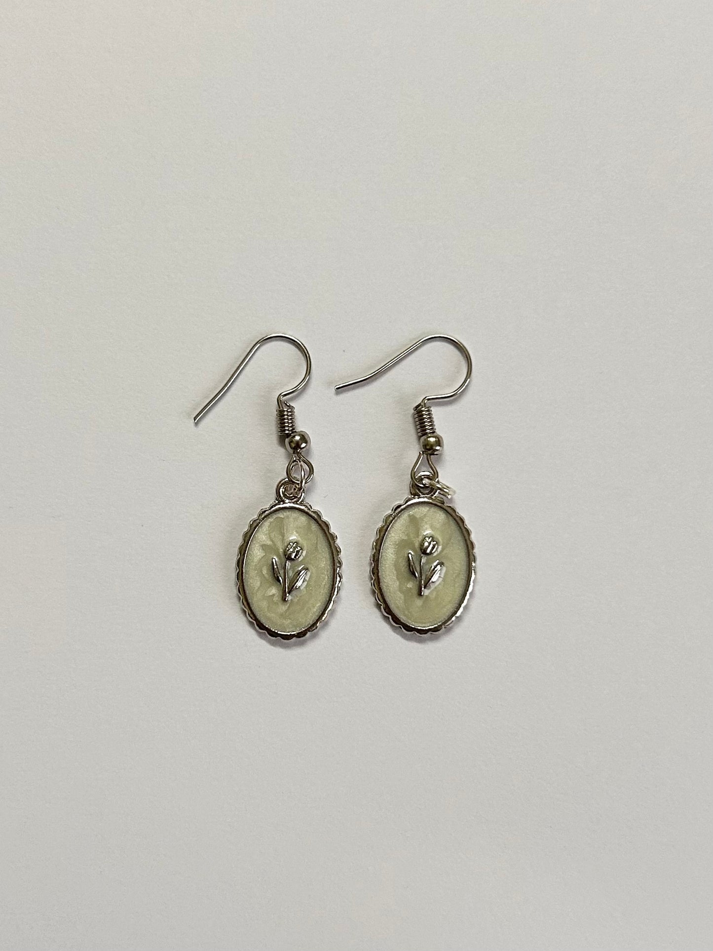 Tulip earrings