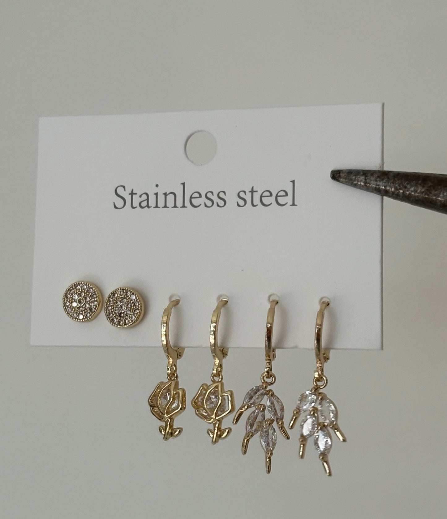 Mismatch 1 Earrings Set