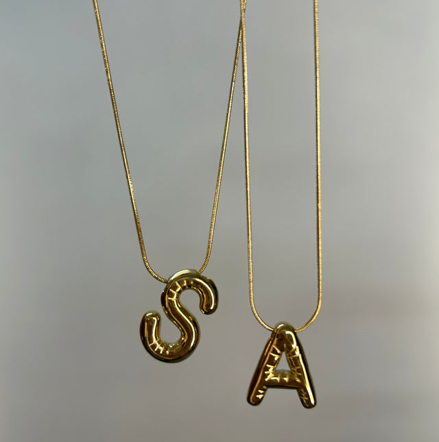 Bubble Initial necklace (gold plated)