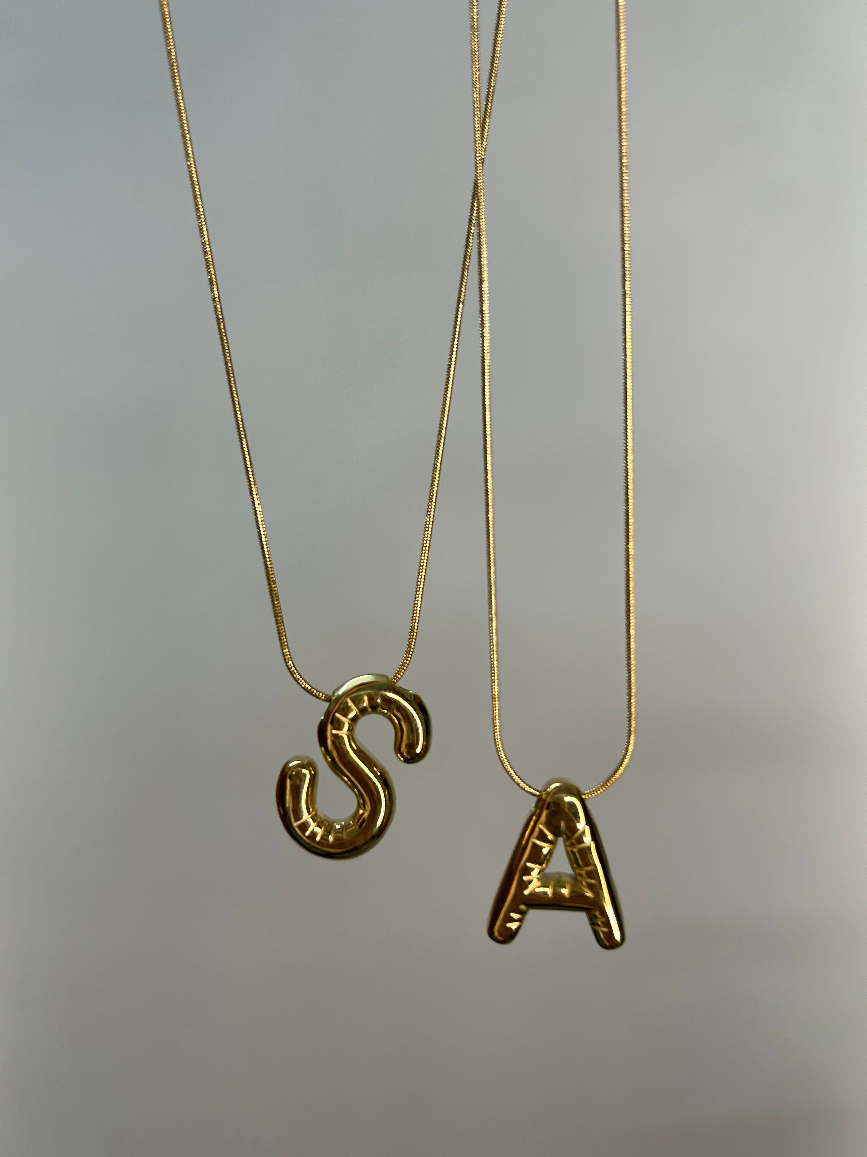 Bubble Initial necklace (gold plated)