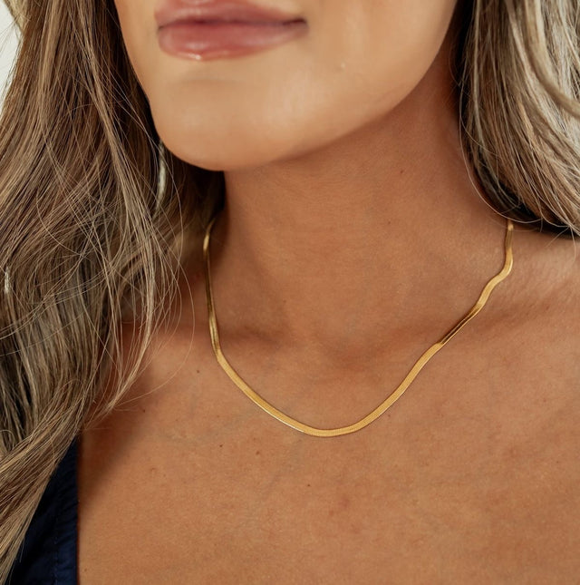 Slithering snake chain (golden)