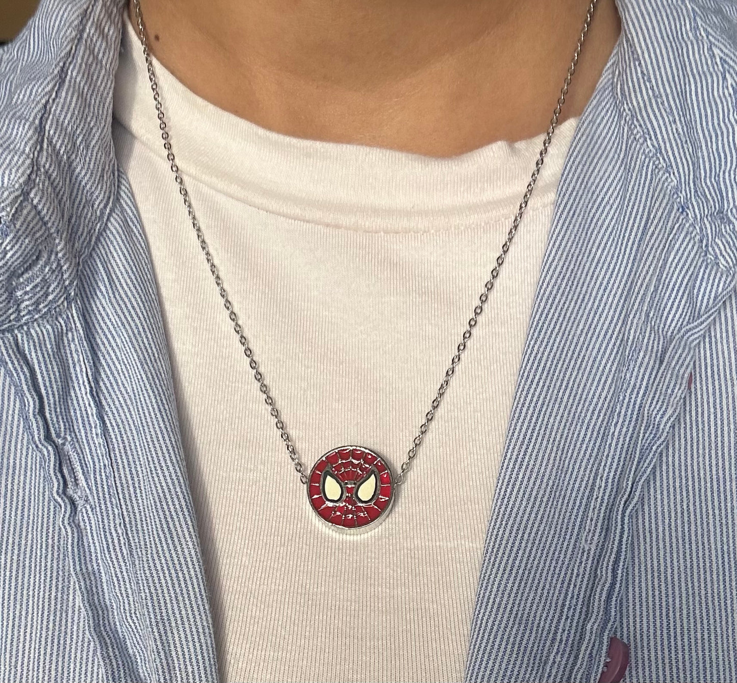 Spider-Man inspired chain