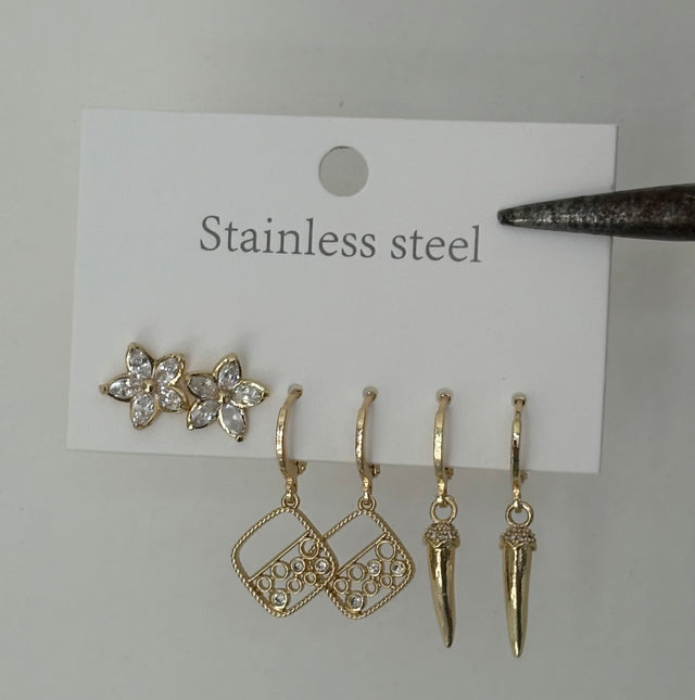 Mismatch 2 Earrings Set