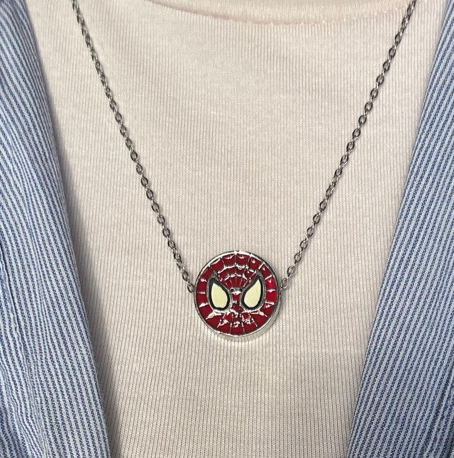 Spider-Man inspired chain