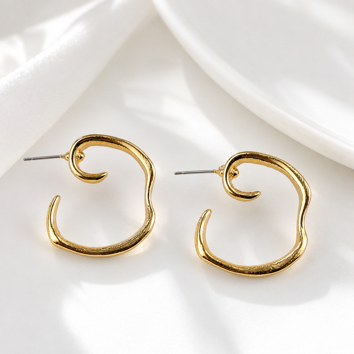 Ella Hoops