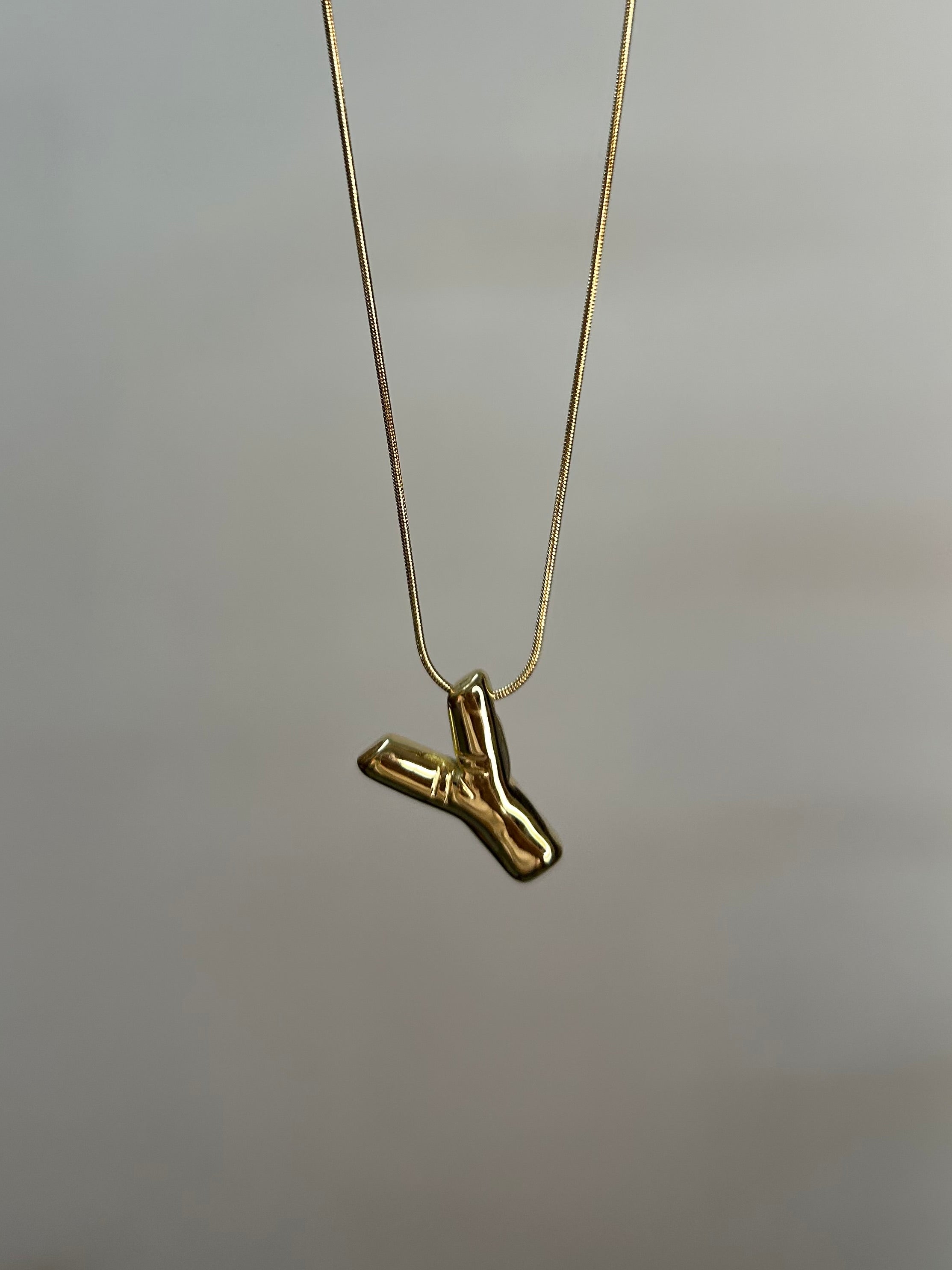 Bubble Initial necklace (gold plated)