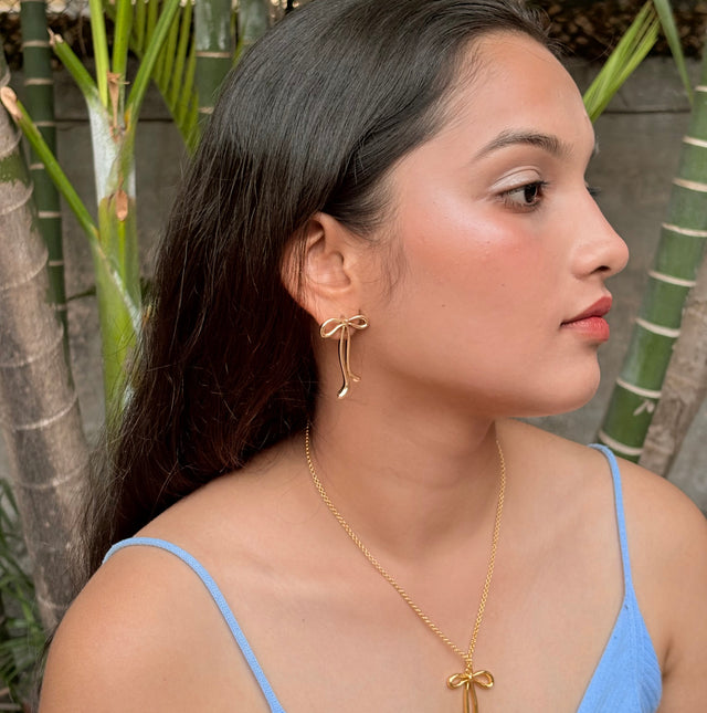 Dangling bow necklace & earrings set