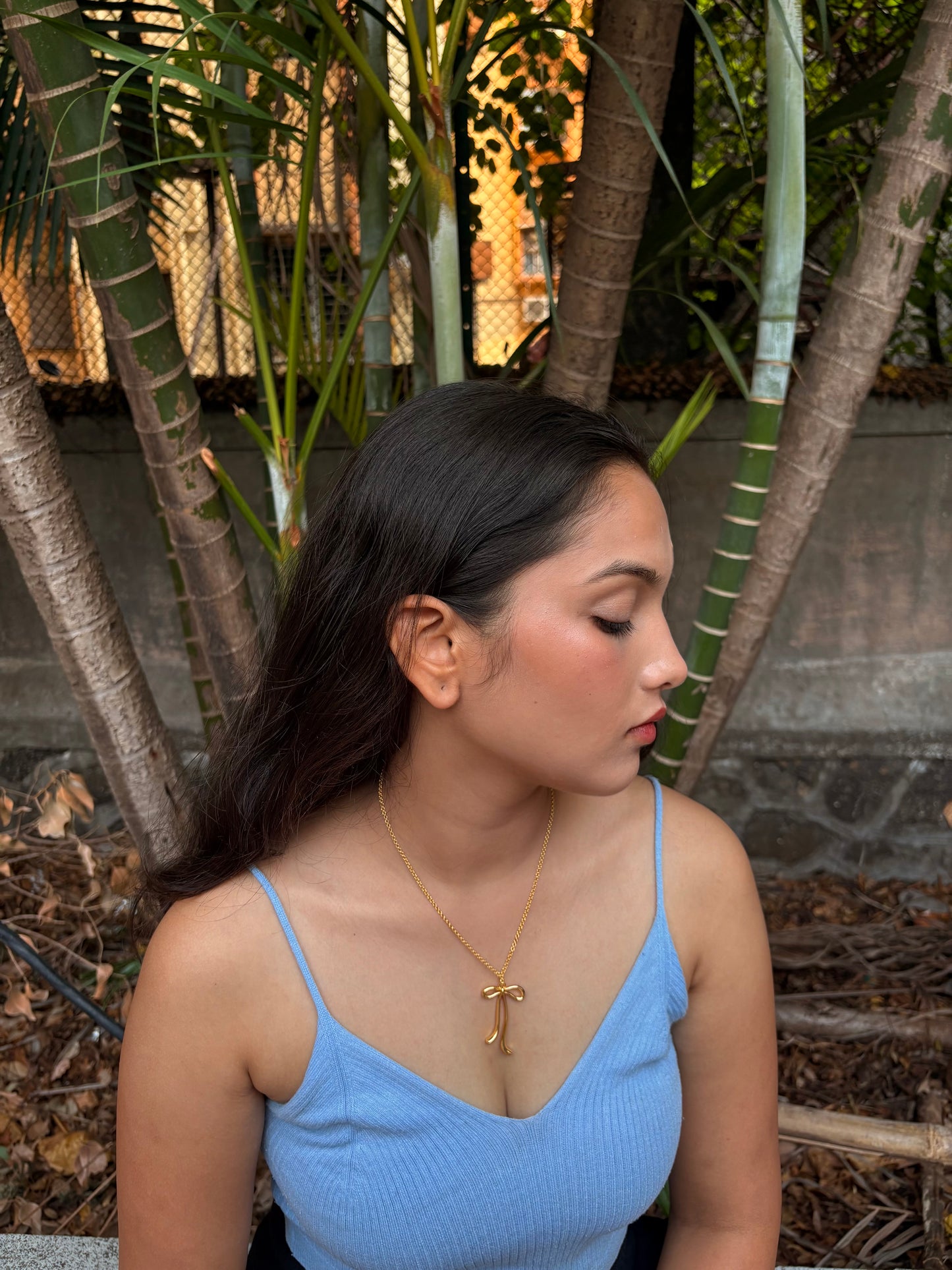 Dangling bow necklace & earrings set