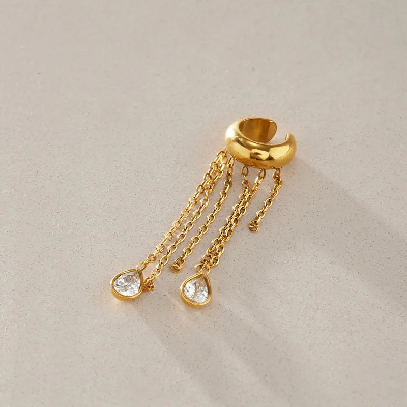 Alia Earcuff