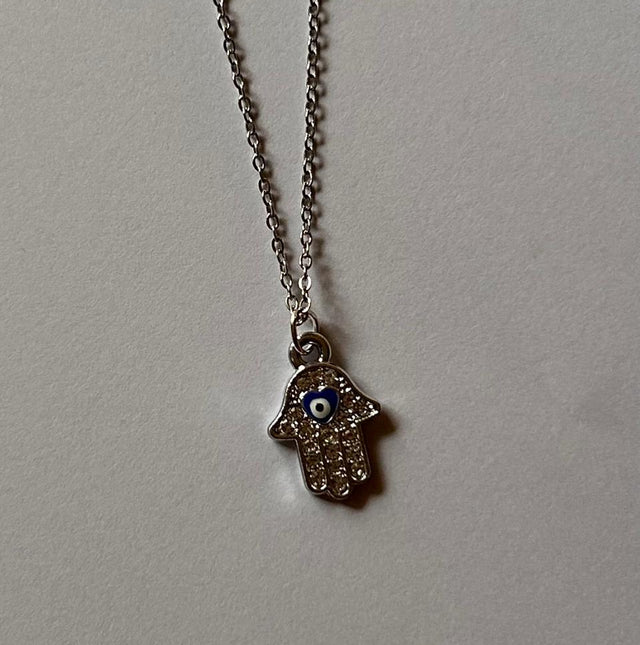 hamza stud necklace