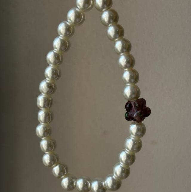Pinteresty Pearl Phone Charm